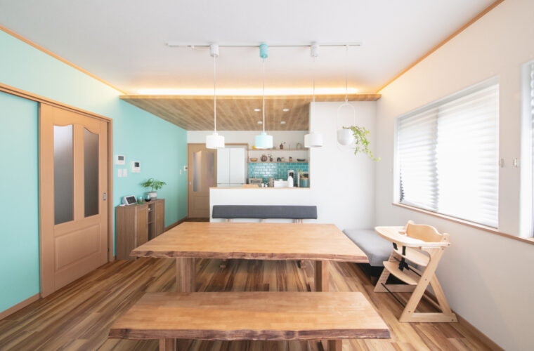 色を楽しむ私たちらしい戸建て×リノベーションのイメージ